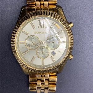 MK  LEXINGTON  GOLD WATCH